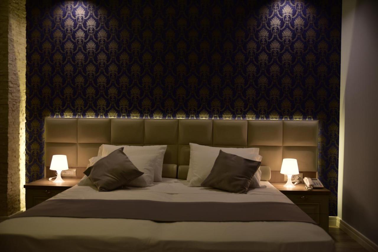 The King Resort Bërxull エクステリア 写真