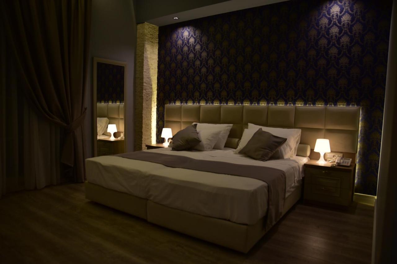 The King Resort Bërxull エクステリア 写真