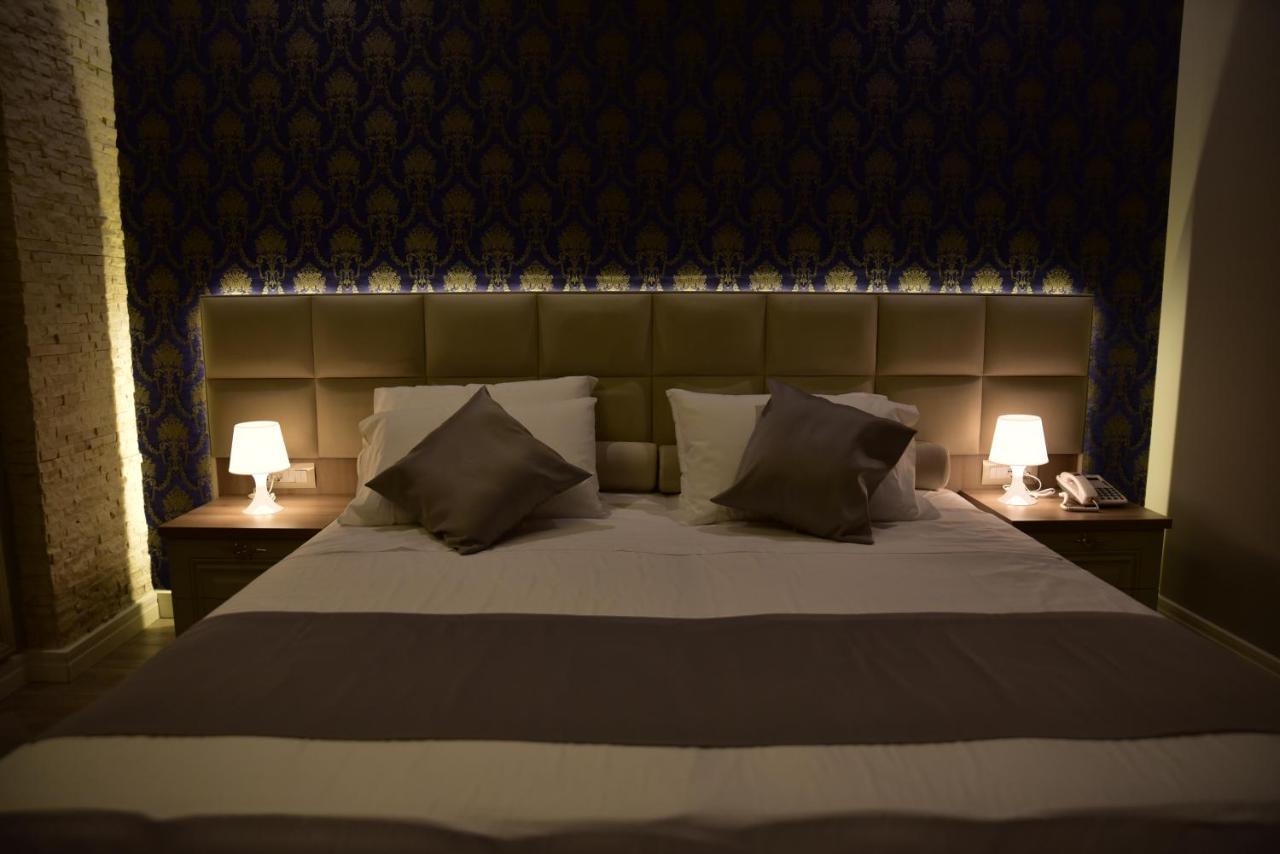 The King Resort Bërxull エクステリア 写真