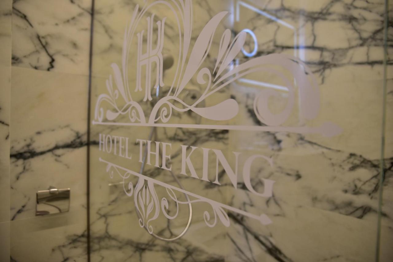 The King Resort Bërxull エクステリア 写真
