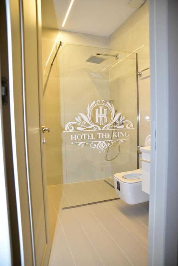 The King Resort Bërxull エクステリア 写真